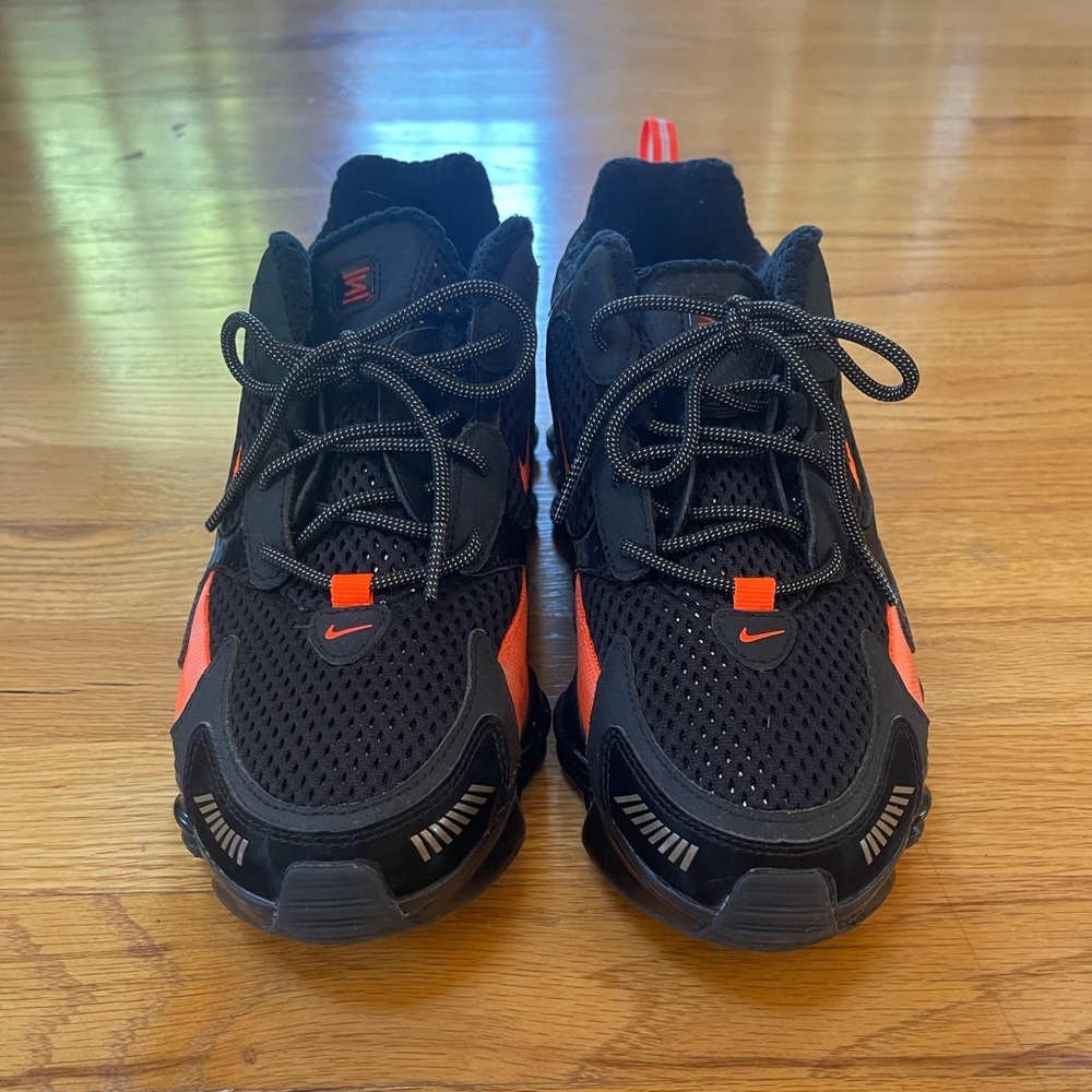 Nike shox